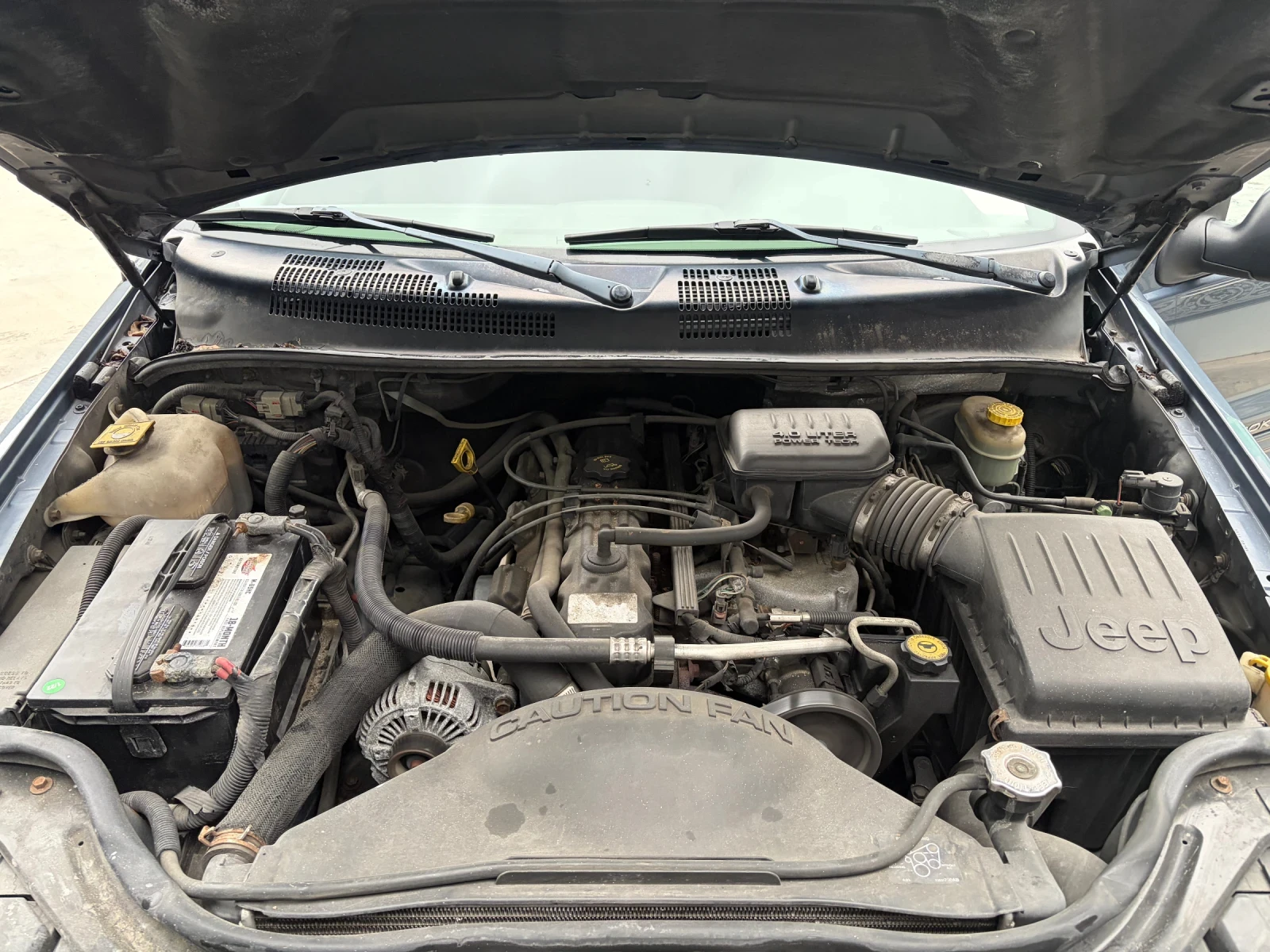 Jeep Grand cherokee 4.0i, снимка 14 - Автомобили и джипове - 53936840