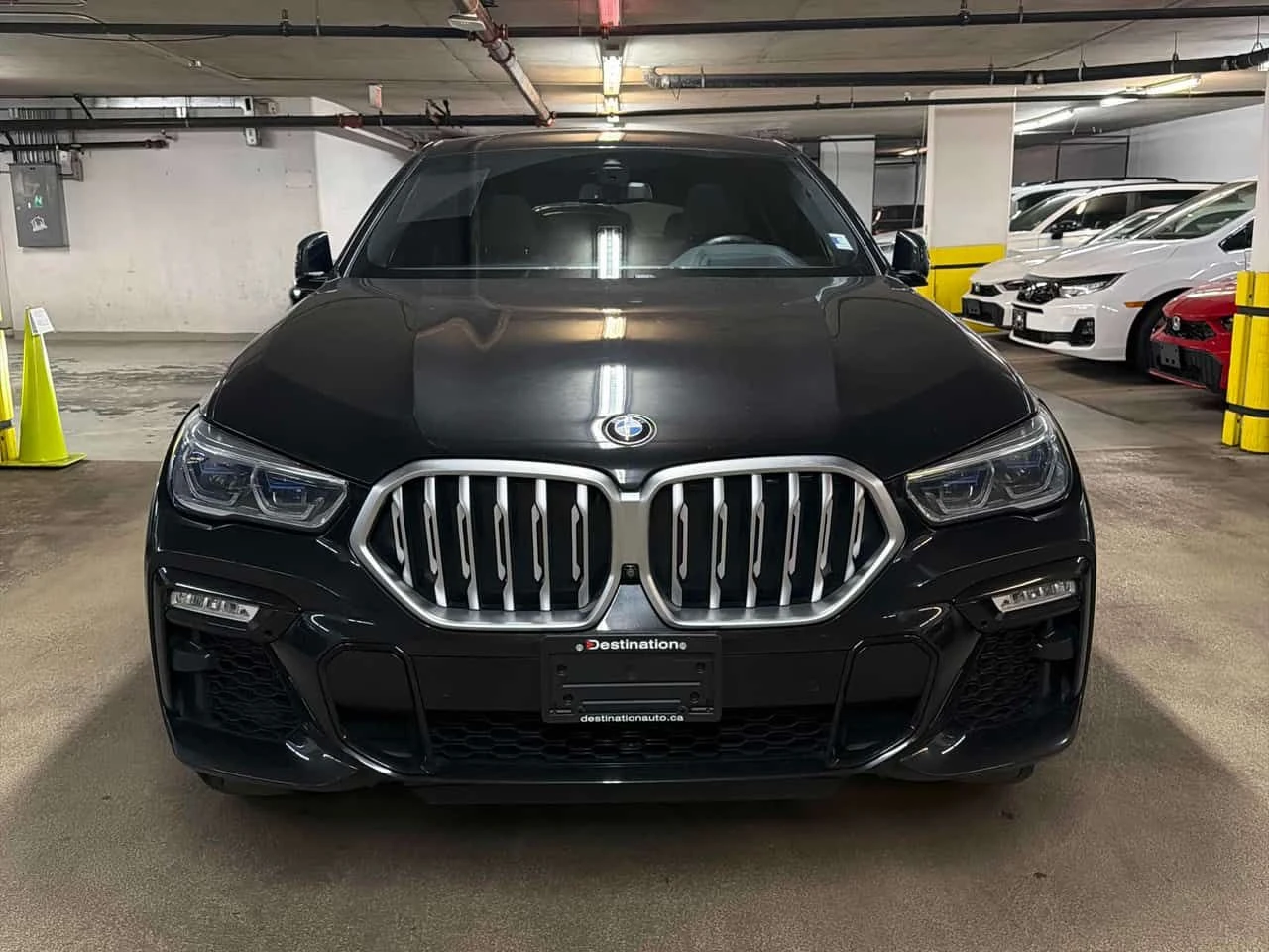 BMW X6 xDrive40i/HARMAN KARDON/HUD/360 CAM/DIS/AMBIENT, снимка 2 - Автомобили и джипове - 54017677