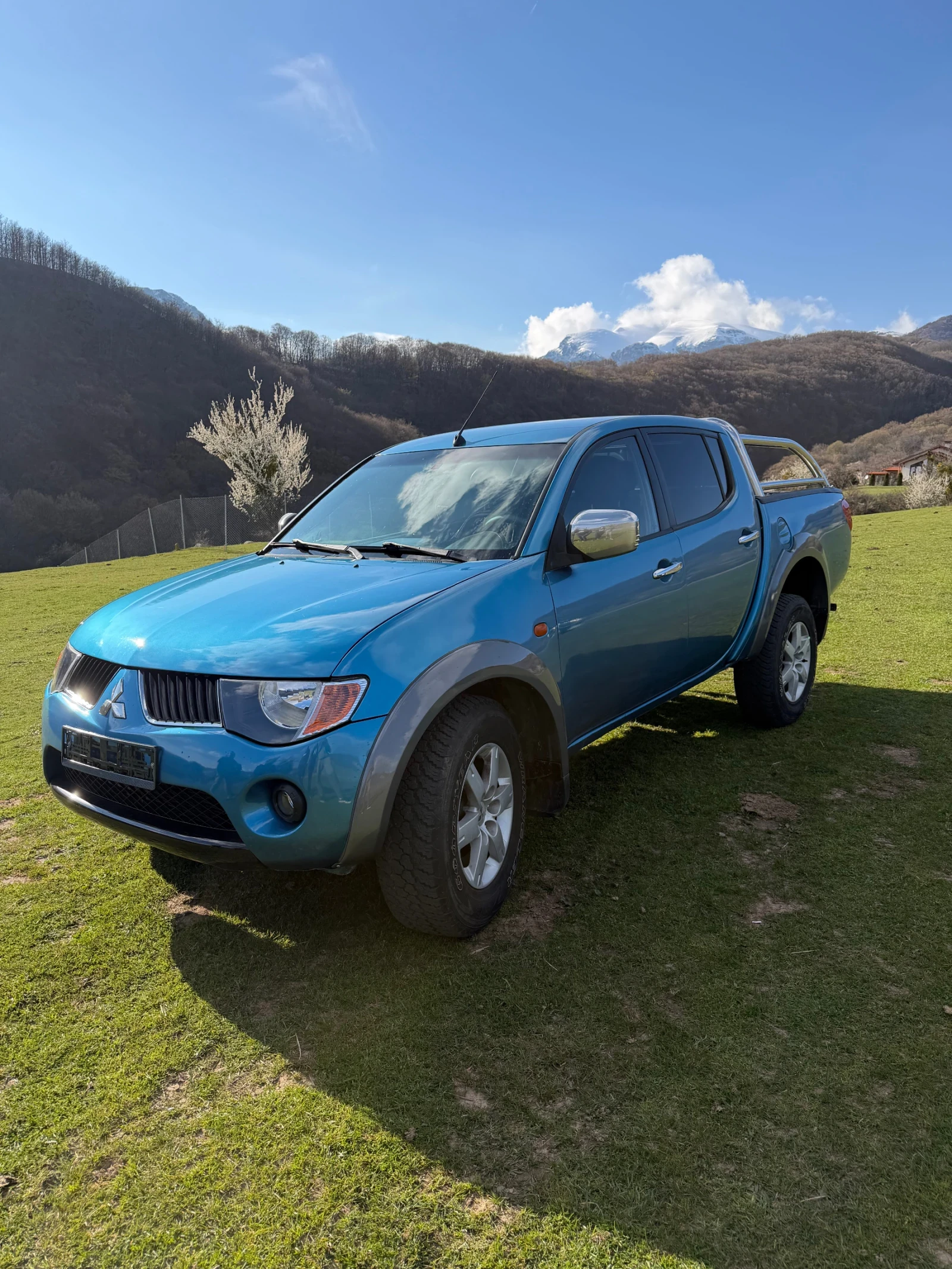 Mitsubishi L200, снимка 2 - Автомобили и джипове - 54158830