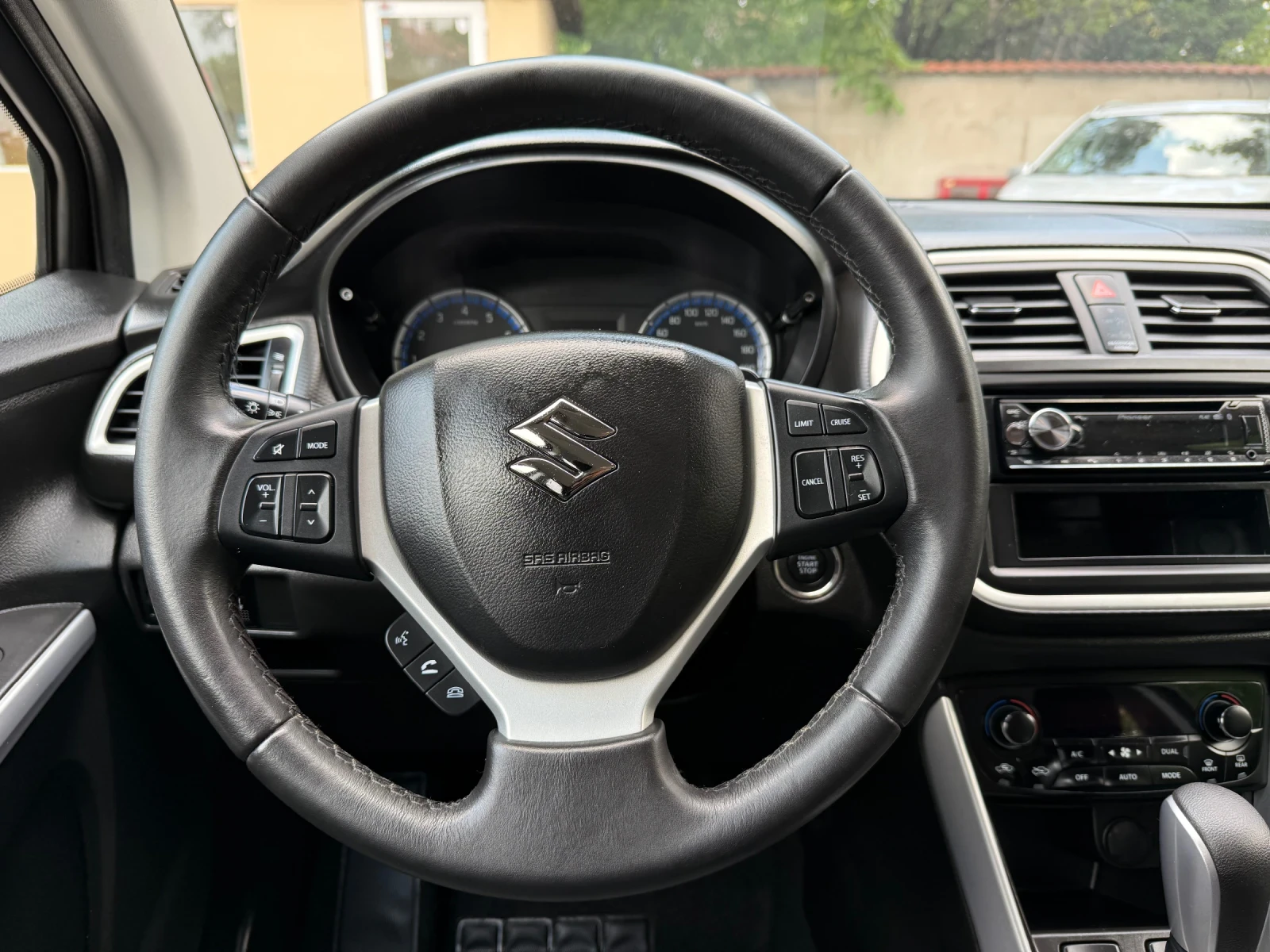 Suzuki SX4 S-Cross 1.6i 16V Comact Top - 4Х4 - АВТОМАТИК! - EURO6b, снимка 12 - Автомобили и джипове - 54997797
