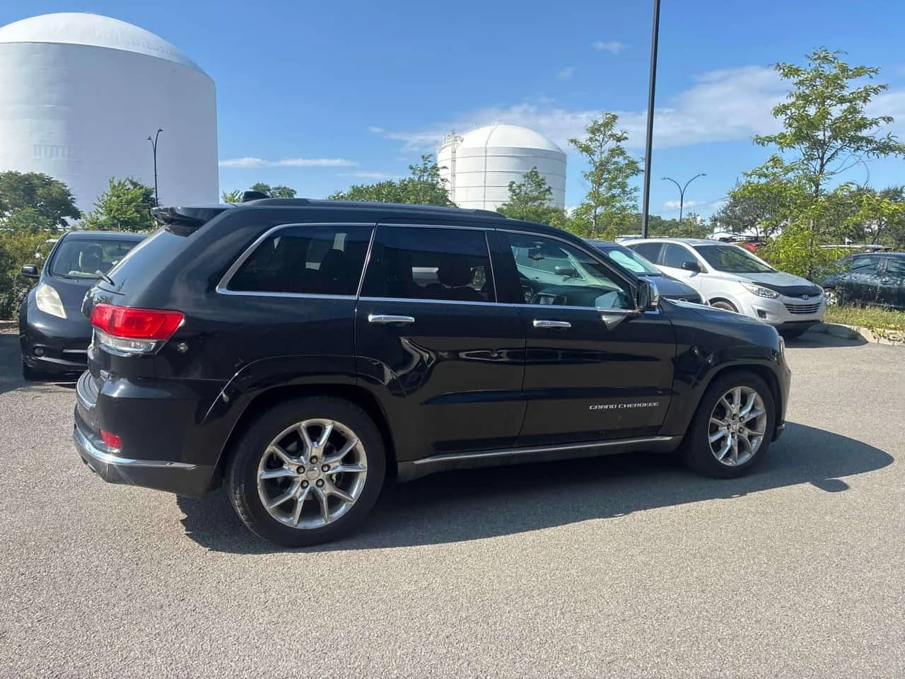 Jeep Grand cherokee * Summit * АВТОКРЕДИТ БЕЗ ПЪРВОНАЧАЛНА ВНОСКА* , снимка 3 - Автомобили и джипове - 55746767