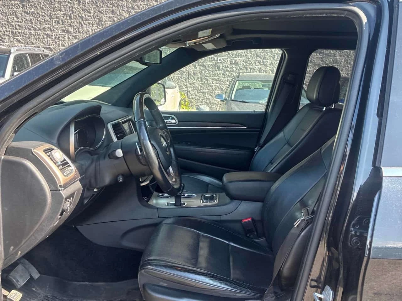 Jeep Grand cherokee * Summit * АВТОКРЕДИТ БЕЗ ПЪРВОНАЧАЛНА ВНОСКА* , снимка 12 - Автомобили и джипове - 55746767