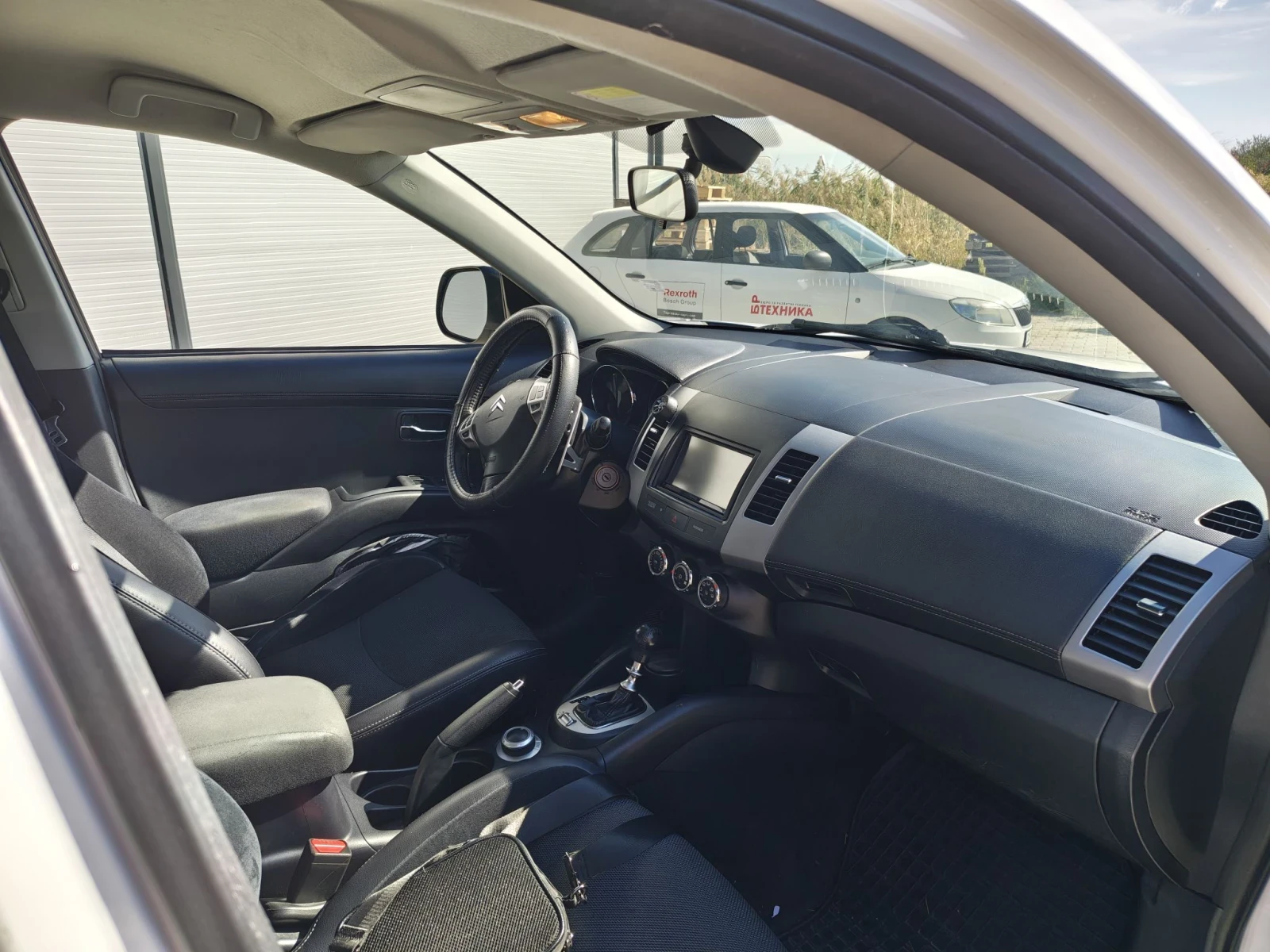 Citroen C-Crosser, снимка 9 - Автомобили и джипове - 56659058