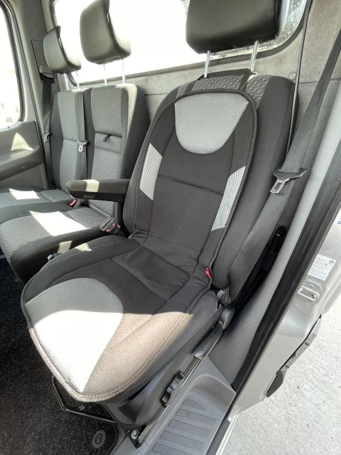 VW Crafter, снимка 10 - Бусове и автобуси - 55897415