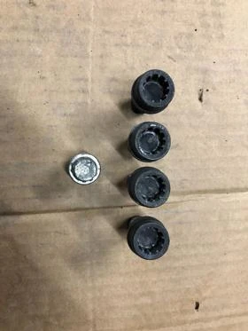 Секретни болтове за Ваг групата vw/audi/seat, снимка 1