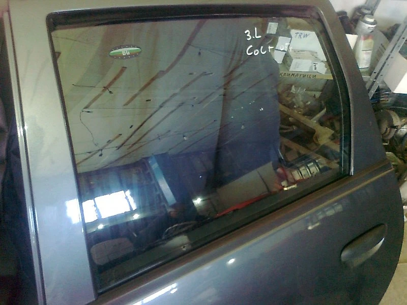 стъкло странично задно ляво за Мицубиши Колт (2)