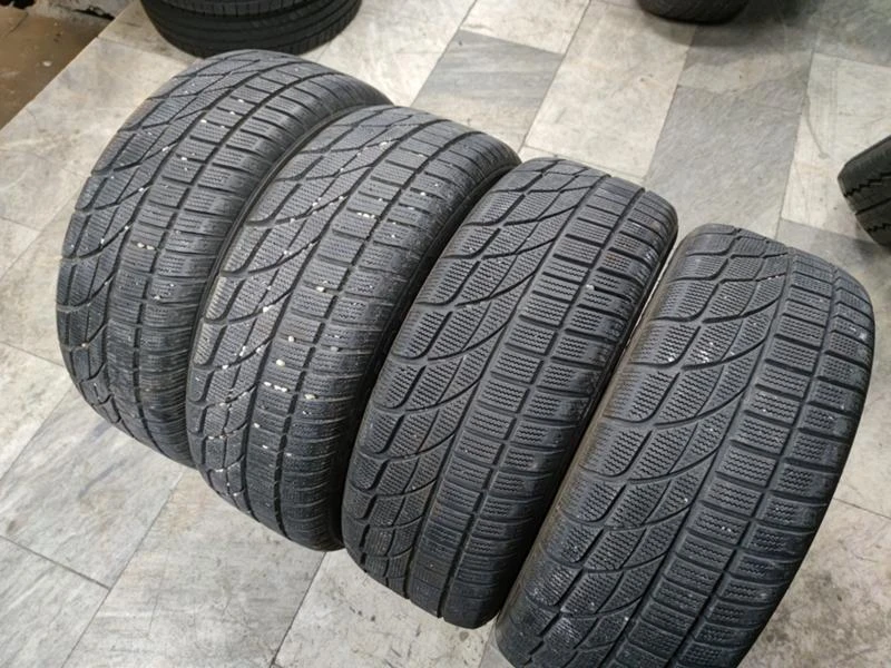 Гуми Зимни 205/55R16, снимка 5 - Гуми и джанти - 32497990