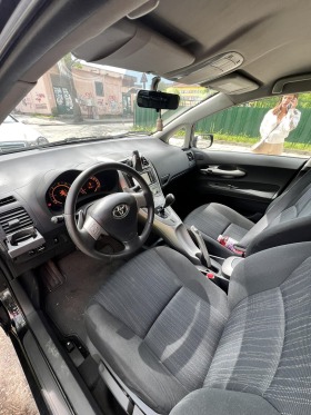 Toyota Auris 1.4 D4-D 90 к.с, снимка 4 - Автомобили и джипове - 45492406