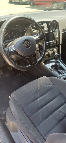 VW Golf | Mobile.bg    7