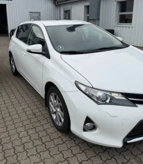 Toyota Auris 1.6 бензин ТОП! Очакван внос!  - 8500 € / 16624.56 лв. - 46238816 3