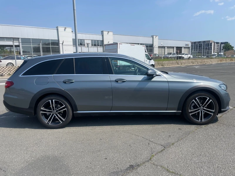 Mercedes-Benz E 220 ALL TERRAIN 4MATIC, снимка 5 - Автомобили и джипове - 48085598