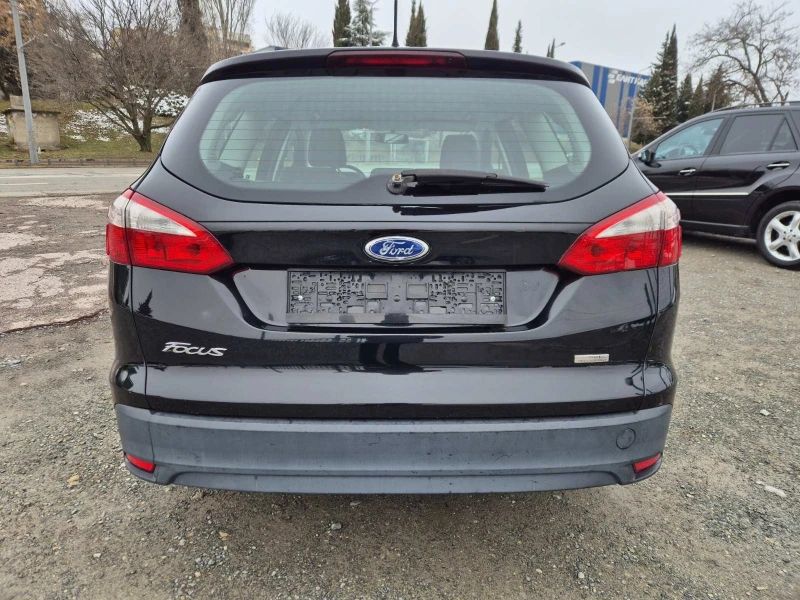 Ford Focus 1.6TDCI, снимка 4 - Автомобили и джипове - 48672932