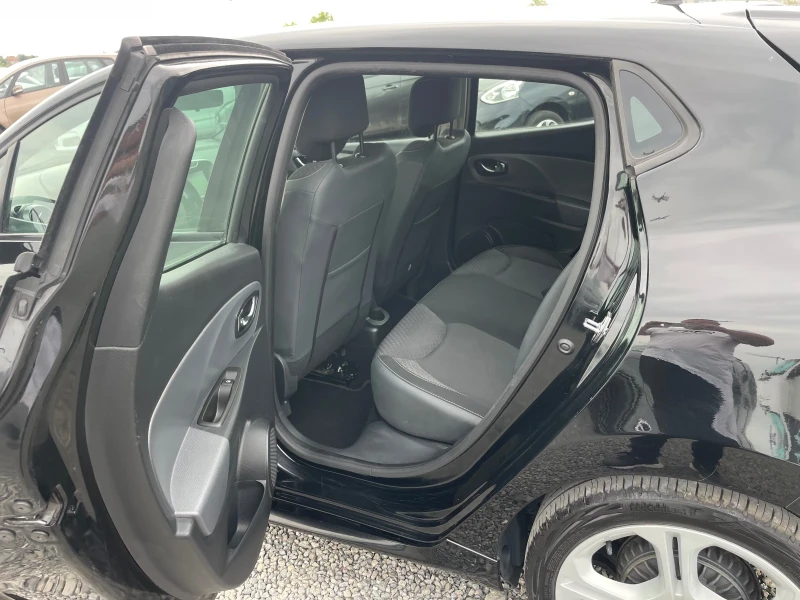 Renault Clio 1.2TCE GT-Line Автоматик, снимка 11 - Автомобили и джипове - 52129561