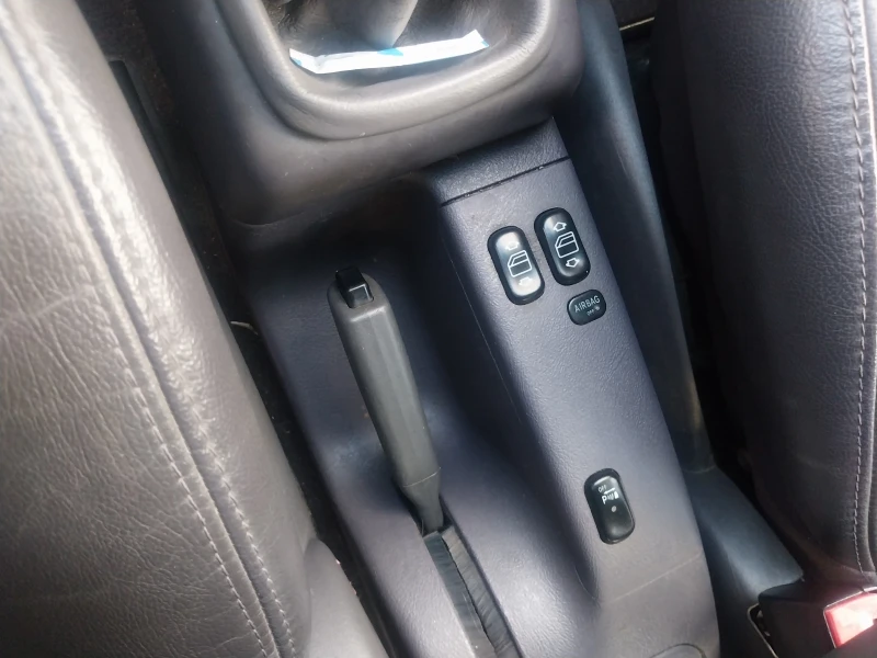 Mercedes-Benz A 190 Мерцедес А 190-бензин, снимка 9 - Автомобили и джипове - 52257378