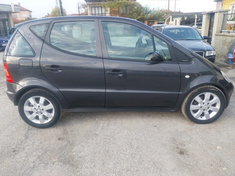 Mercedes-Benz A 190 Мерцедес А 190-бензин, снимка 4 - Автомобили и джипове - 52257378