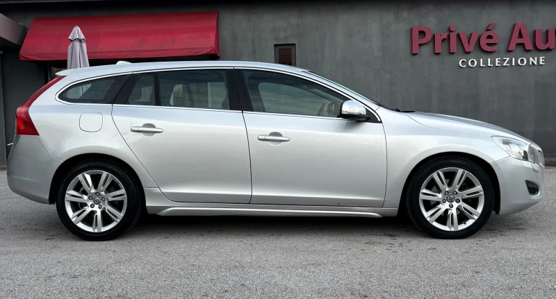 Volvo V60 2.0 D3, 163HP, 137 ХИЛ. КМ, АВТОМАТИК, снимка 7 - Автомобили и джипове - 52442329