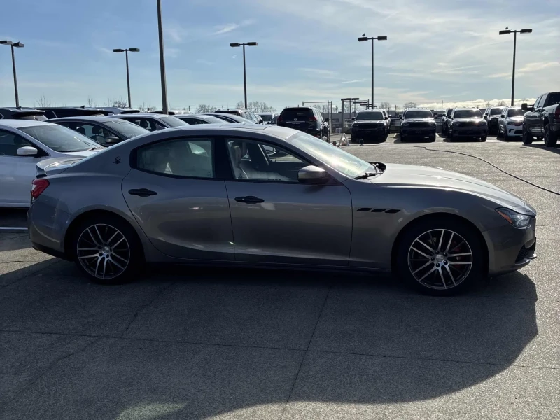 Maserati Ghibli S Q4* АвтоКредит* Цена до БГ, снимка 3 - Автомобили и джипове - 53525672