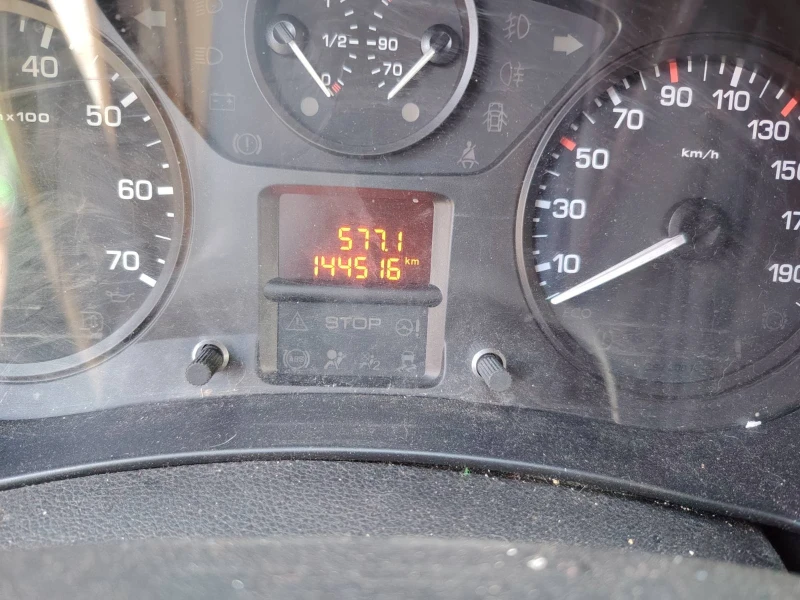 Peugeot Partner С пирамида, снимка 4 - Автомобили и джипове - 53538916