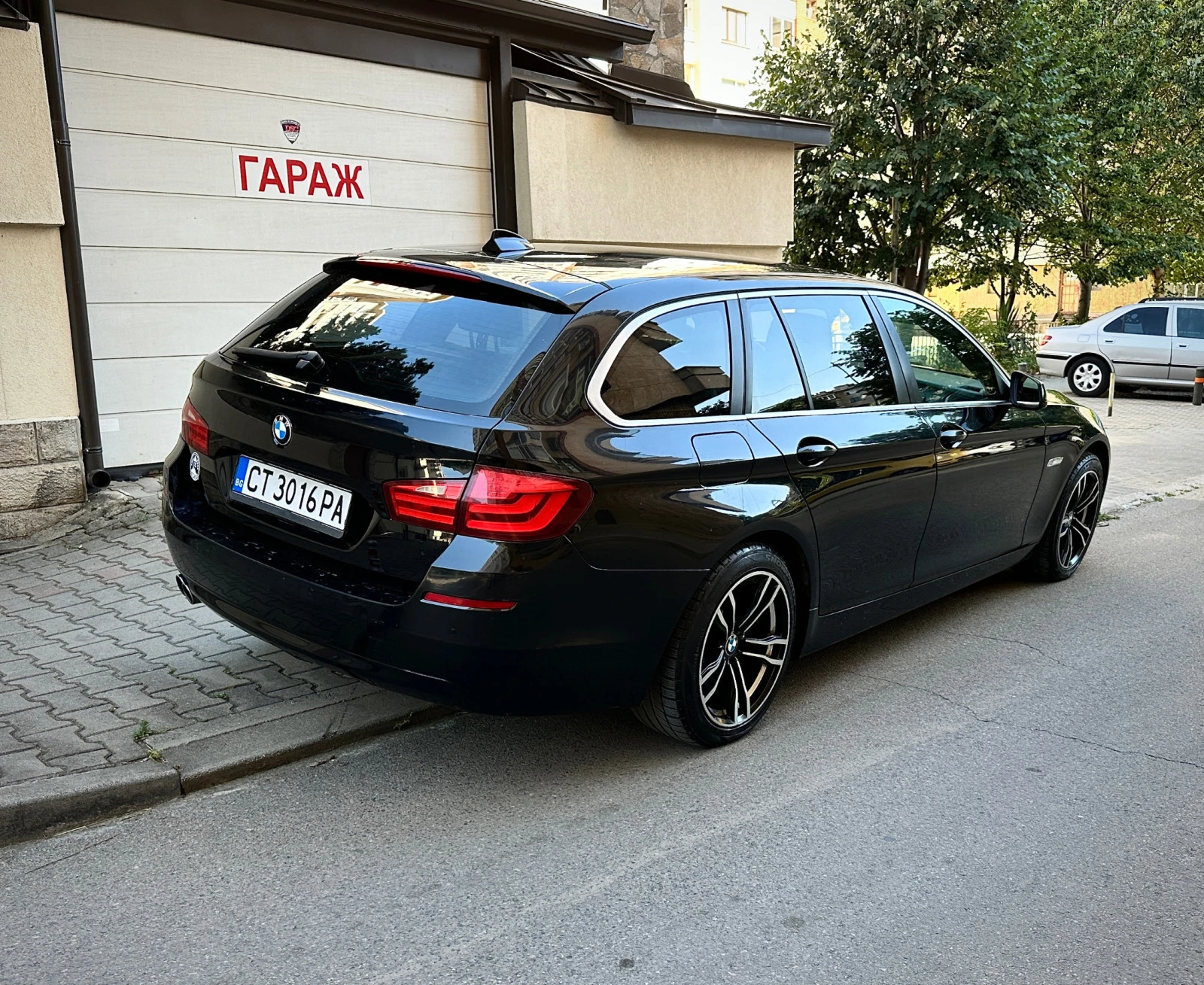 BMW 520 520d - изображение 3