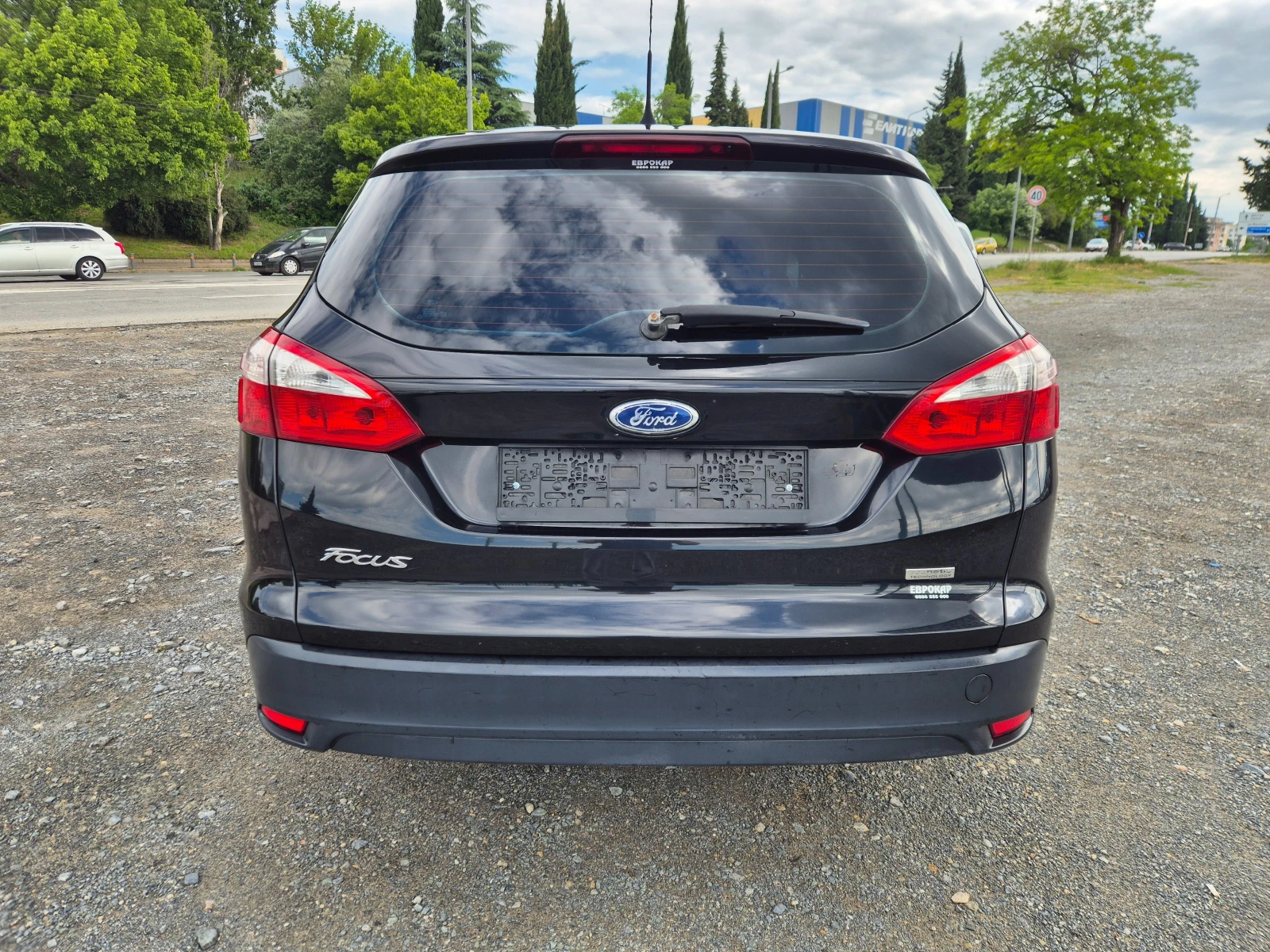 Ford Focus 1.6TDCI - изображение 4
