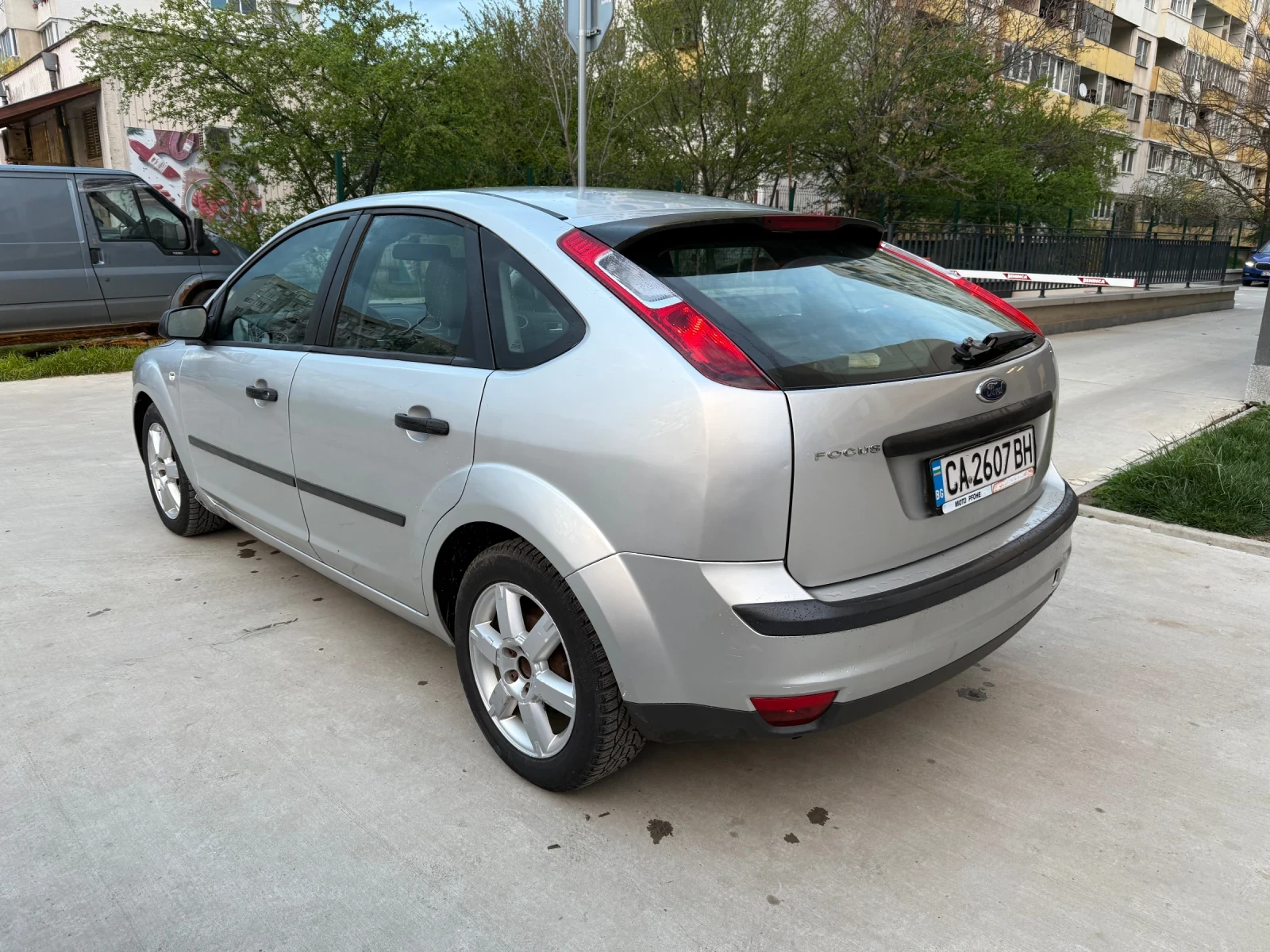 Ford Focus 1.6 dizel 2006г - изображение 5