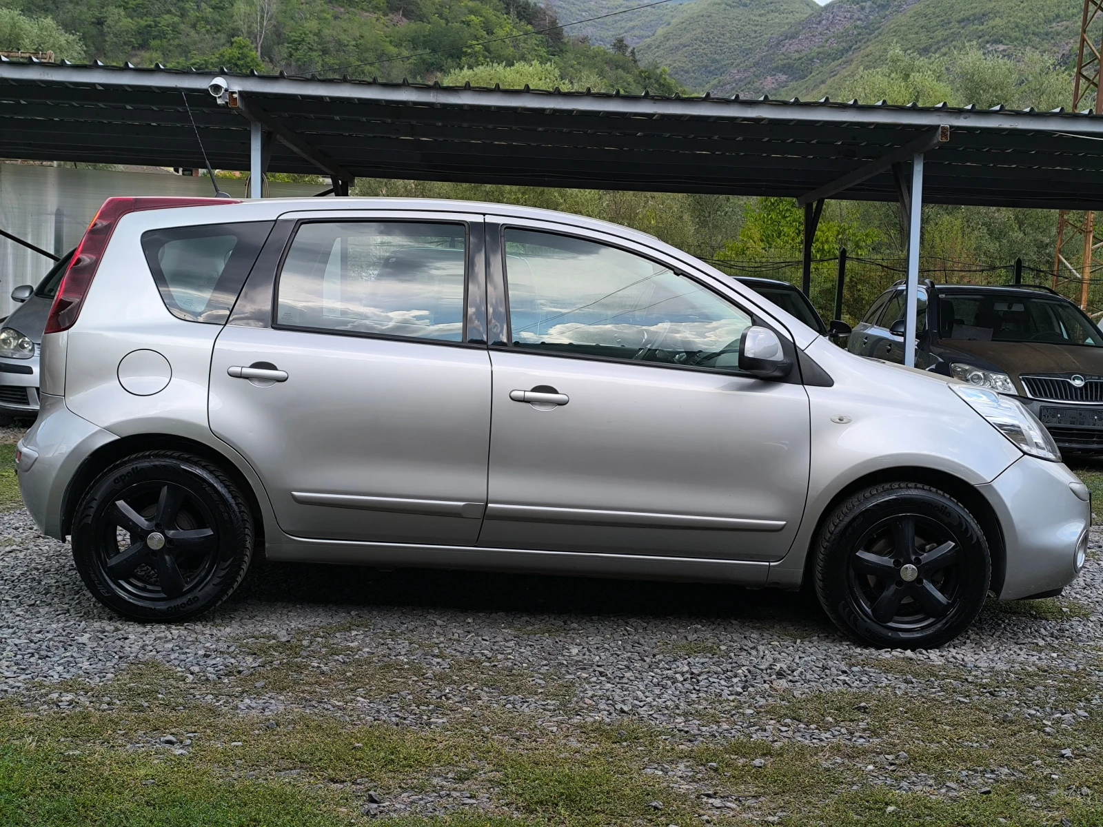 Nissan Note FACE LIFT-1.4i-88кс-КЛИМАТРОНИК-EURO 5a !!! - изображение 2