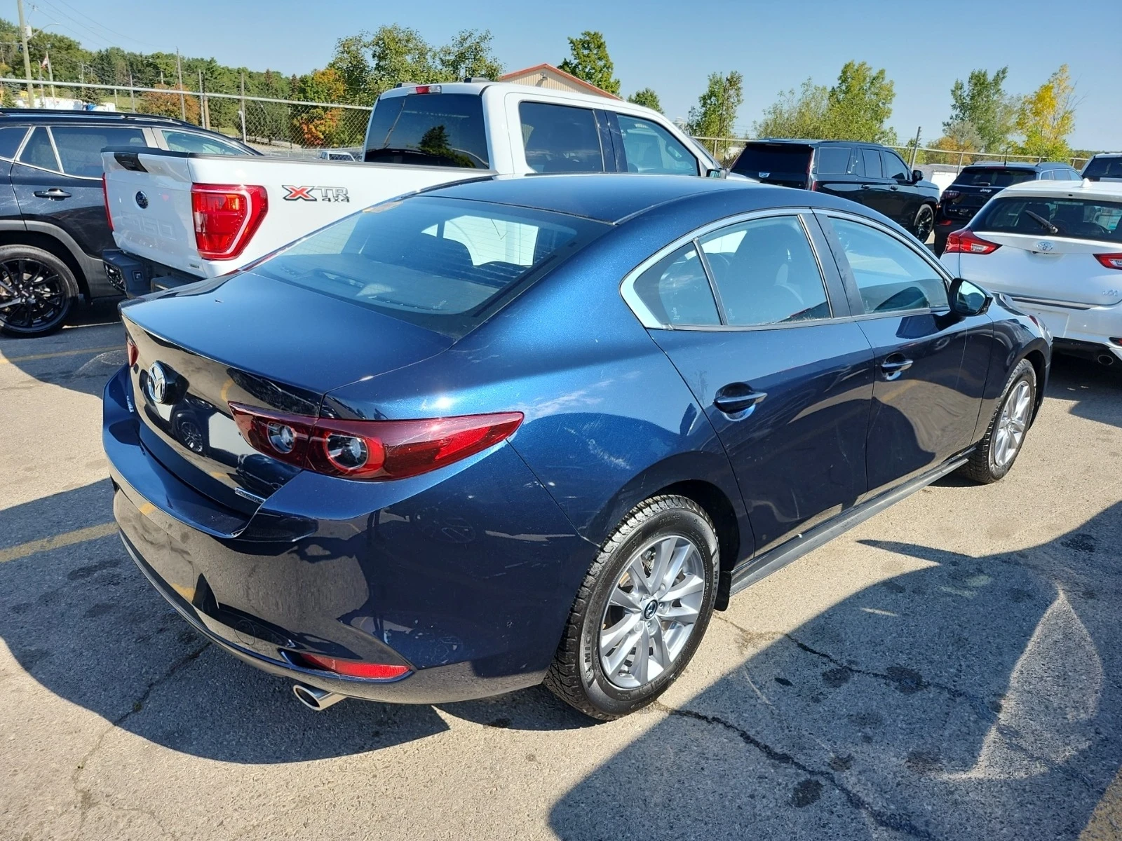 Mazda 3 GS* * CARFAX * * АВТО КРЕДИТ * *  - изображение 3