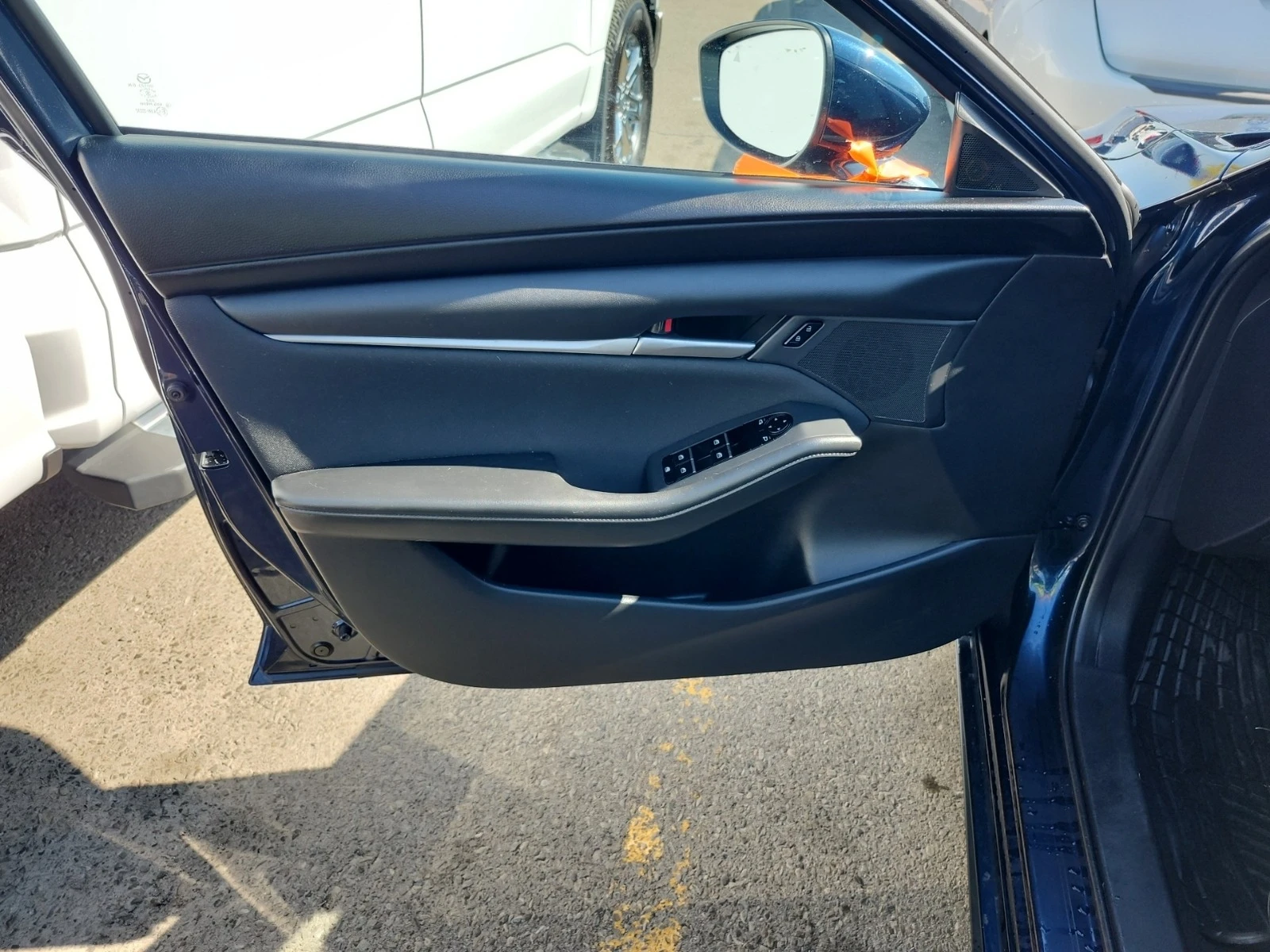 Mazda 3 GS* * CARFAX * * АВТО КРЕДИТ * *  - изображение 8