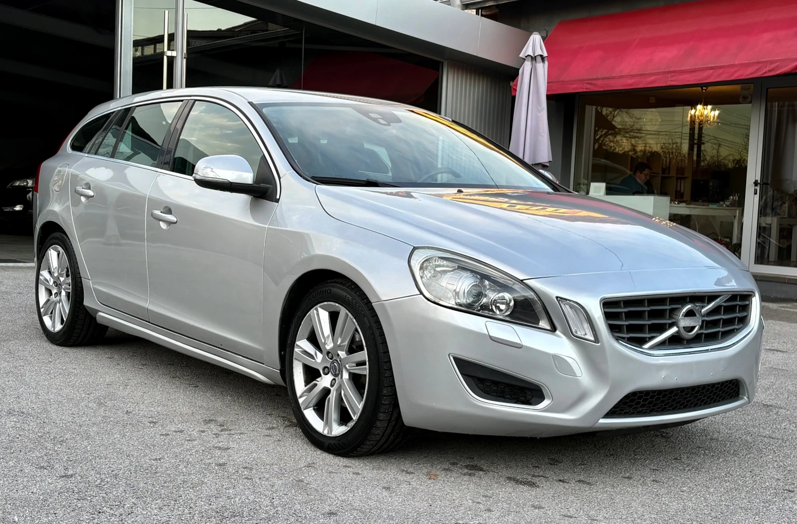 Volvo V60 2.0 D3, 163HP, 137 . ,  | Mobile.bg   1
