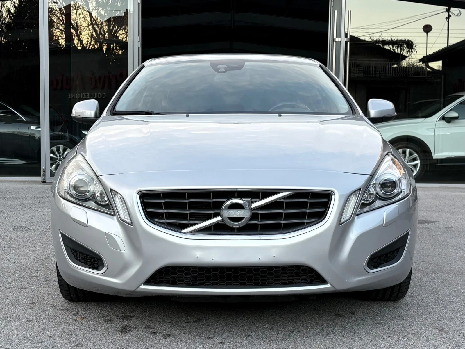 Volvo V60 2.0 D3, 163HP, 137 . ,  | Mobile.bg   2