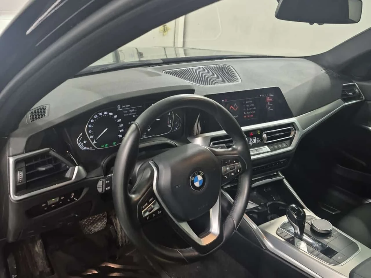 BMW 330 * 330I XDRIVE * CARFAX * �������� * �������� *  | Mobile.bg � ����������� 9