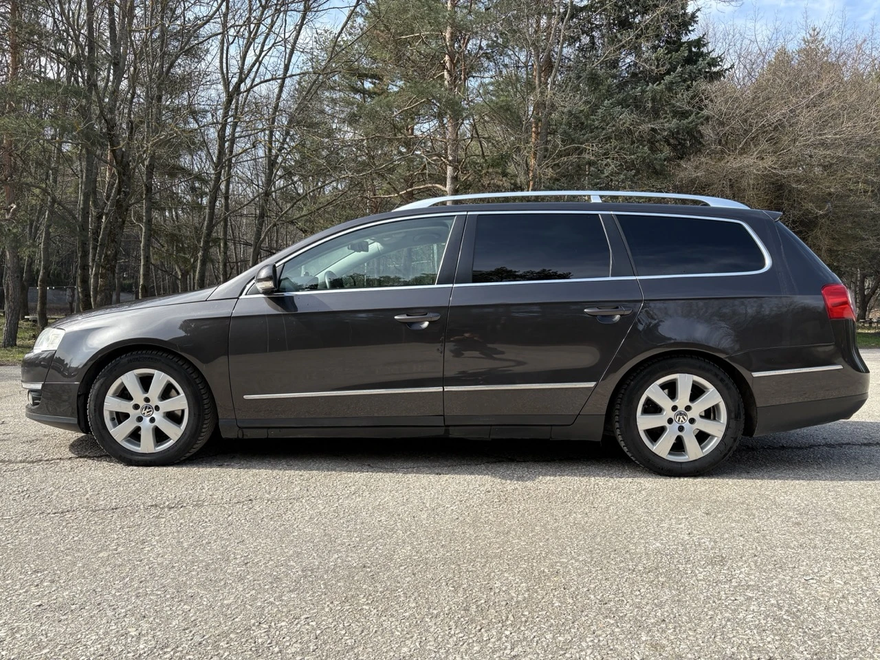 VW Passat Variant 2.0 TDI CR - изображение 6