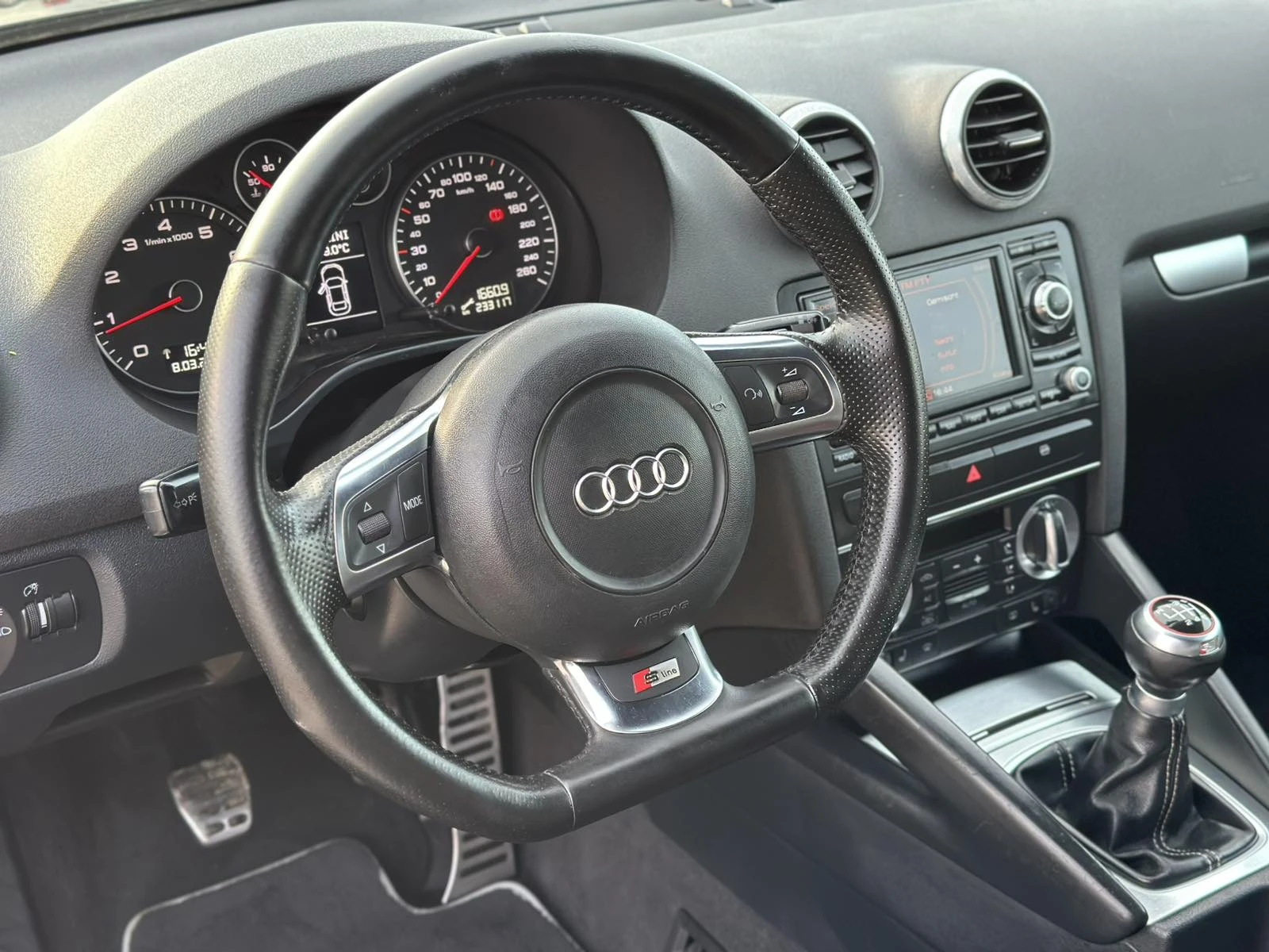 Audi A3 QUATTRO* AUDI S3* XENON* , снимка 7 - Автомобили и джипове - 53758406