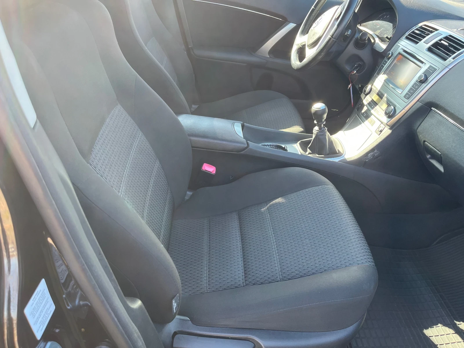 Toyota Avensis 1.8 16V FACE | Mobile.bg � ����������� 11