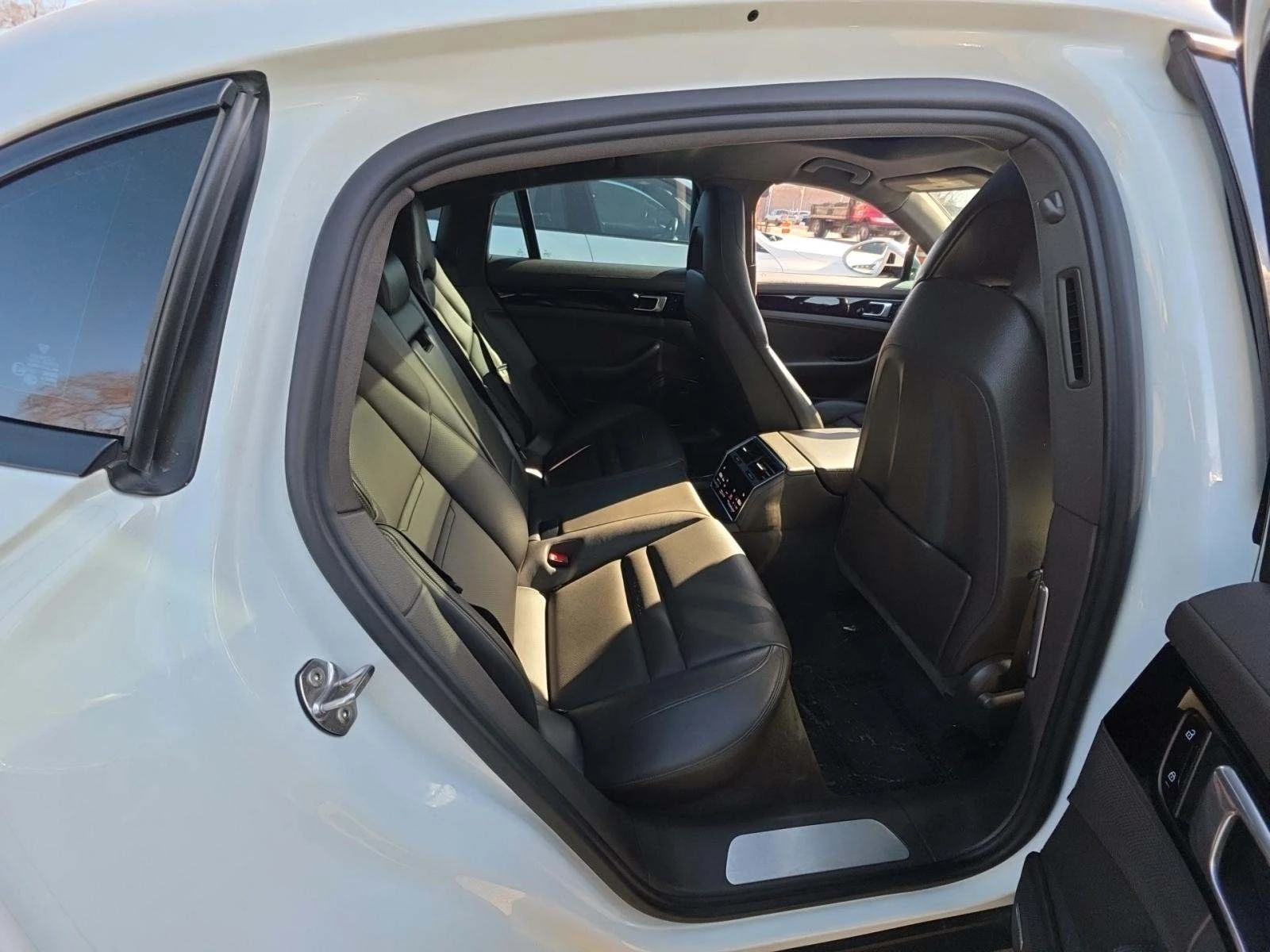 Porsche Panamera 4 E-Hybrid | Mobile.bg � ����������� 11