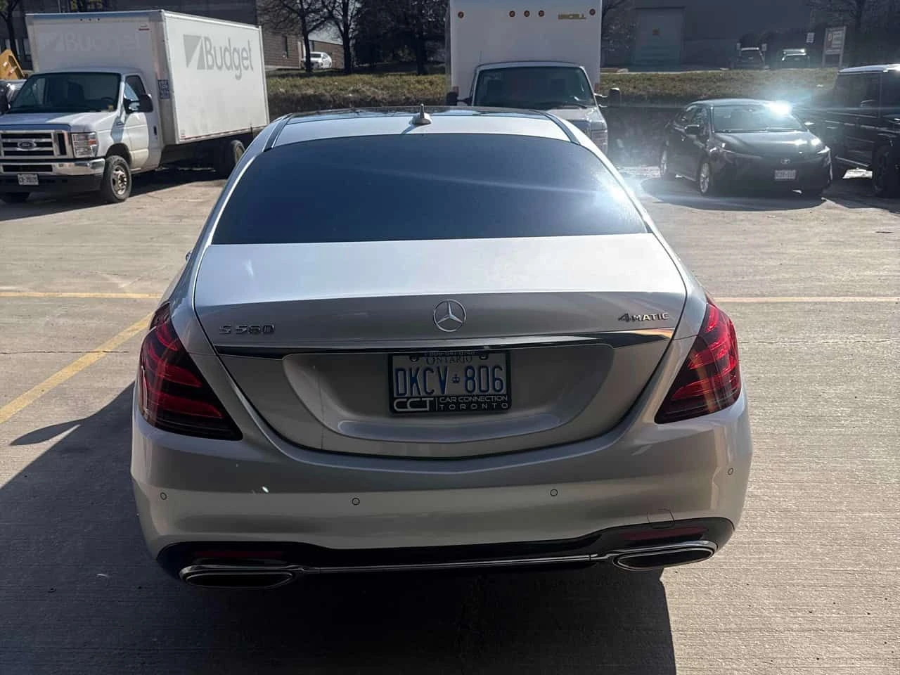 Mercedes-Benz S 560 CARFAX, снимка 4 - Автомобили и джипове - 54160669