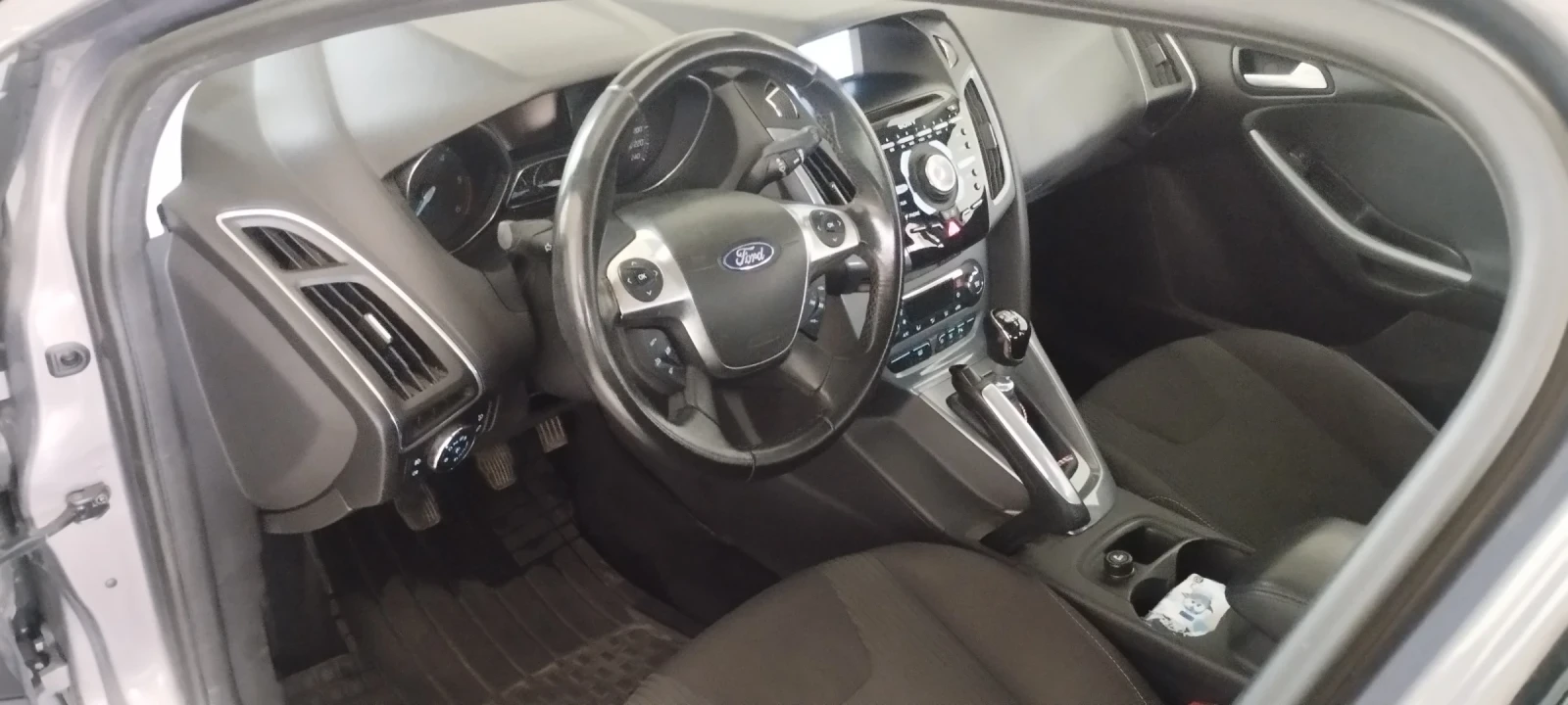Ford Focus 1.6 econetic, снимка 2 - Автомобили и джипове - 54525726