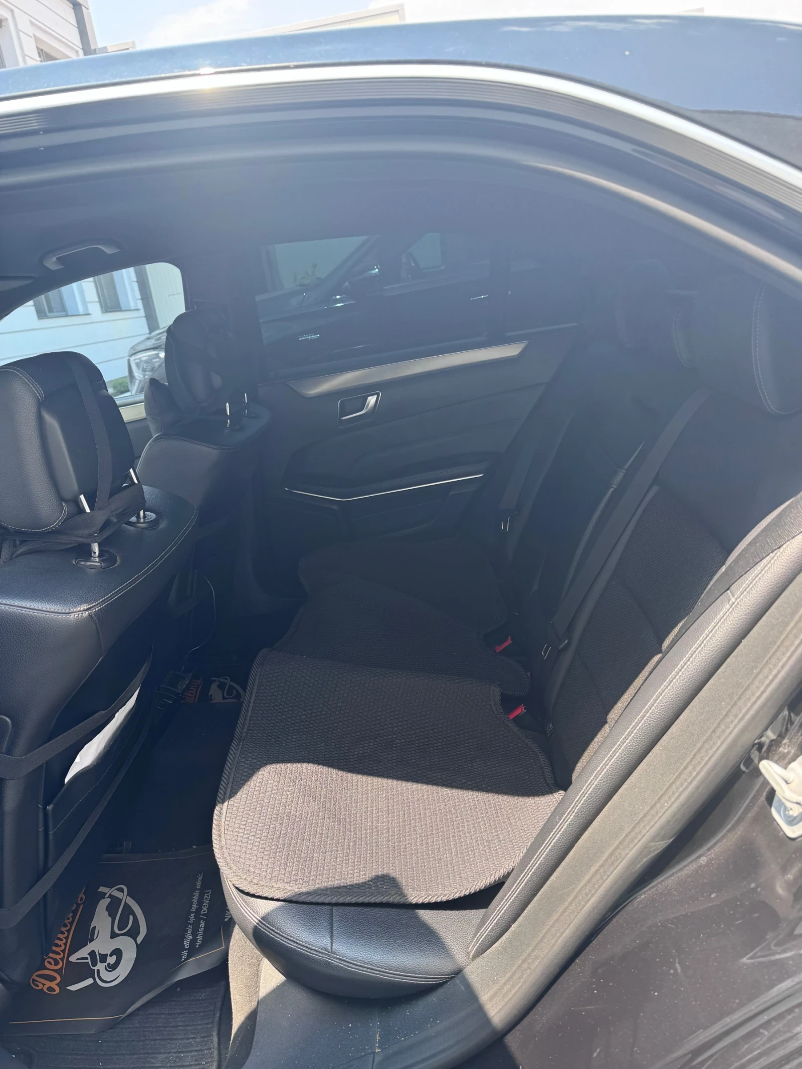 Mercedes-Benz E 200, снимка 8 - Автомобили и джипове - 55144164