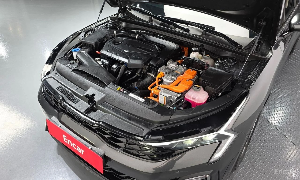 Kia K5 HYBRID* PRESTIGE* ОБДУХВАНЕ* LANE* ASSIST* 360КАМЕ, снимка 15 - Автомобили и джипове - 55213143