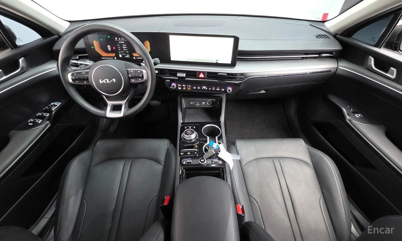 Kia K5 HYBRID* PRESTIGE* ОБДУХВАНЕ* LANE* ASSIST* 360КАМЕ, снимка 7 - Автомобили и джипове - 55213143