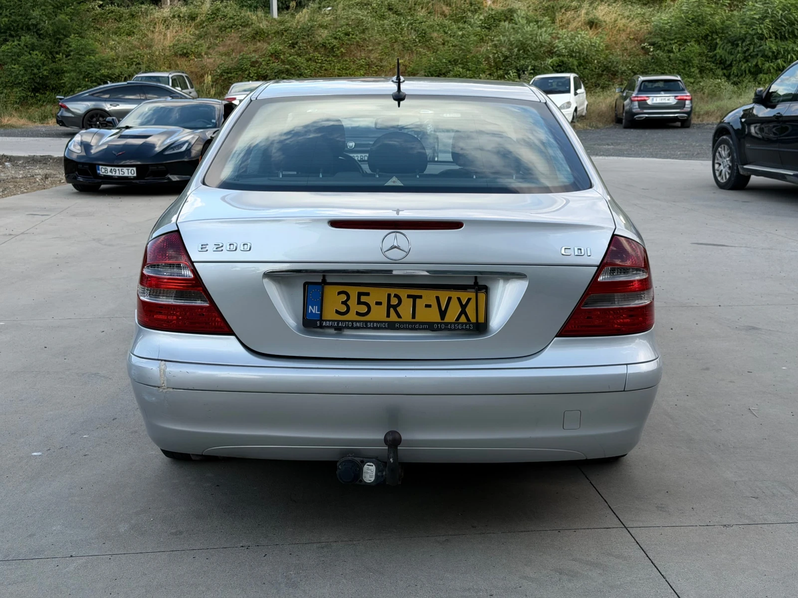 Mercedes-Benz E 220 Автоматик/Кожа/Климатроник, снимка 5 - Автомобили и джипове - 55290638