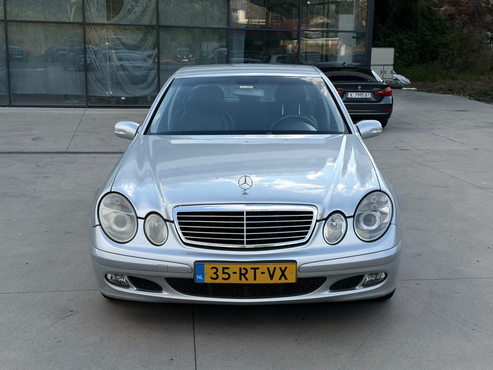 Mercedes-Benz E 220 Автоматик/Кожа/Климатроник