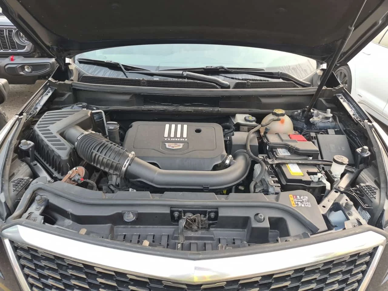 Cadillac XT5  AWD LUXURY| ПОДГРЕВИ| NAVI| 2 КЛЮЧА| , снимка 16 - Автомобили и джипове - 55351853