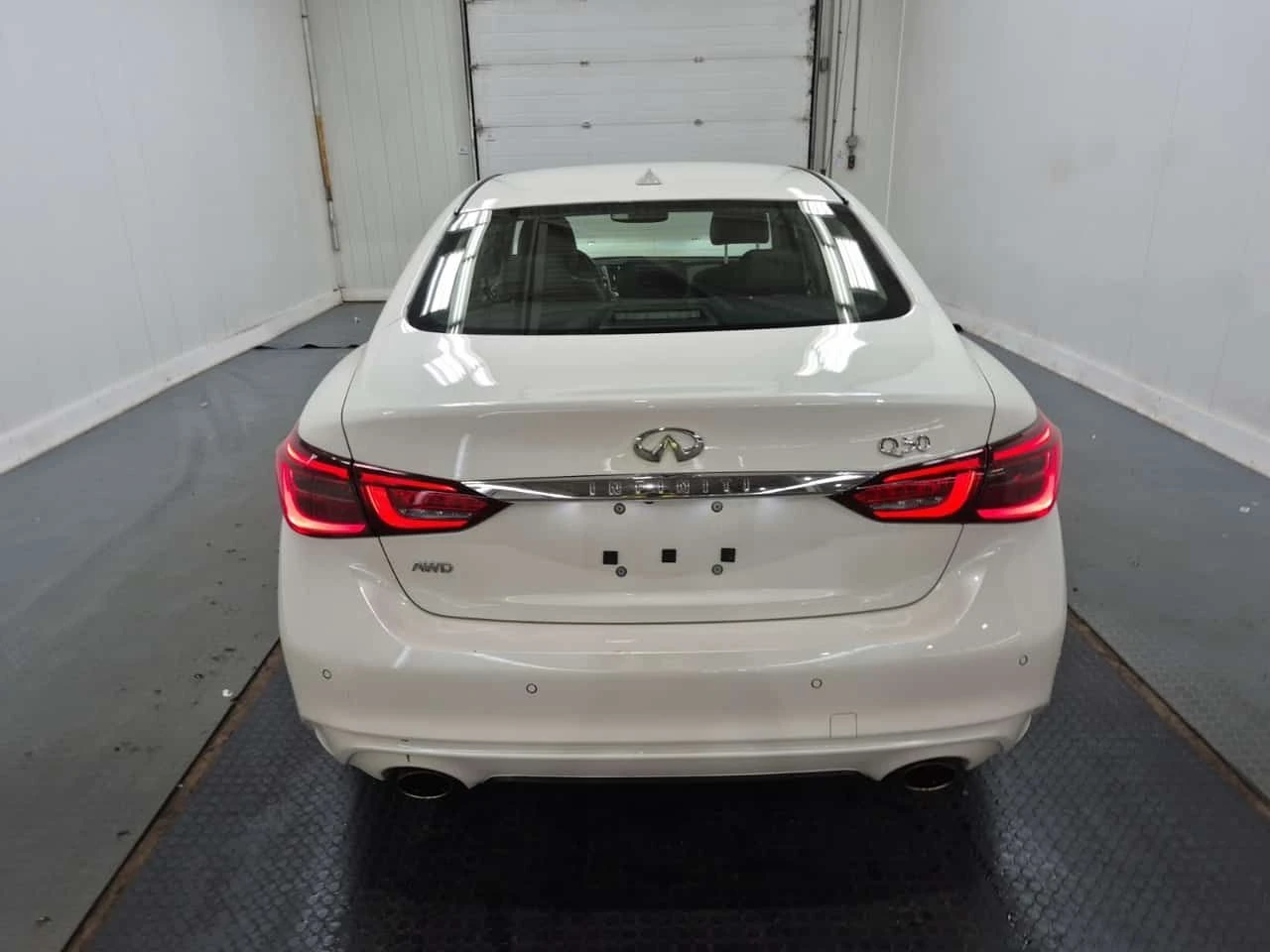 Infiniti Q50 * LUXE * CARFAX * БЕЗ ПЪРВОНАЧАЛНА ВНОСКА, снимка 6 - Автомобили и джипове - 55475477