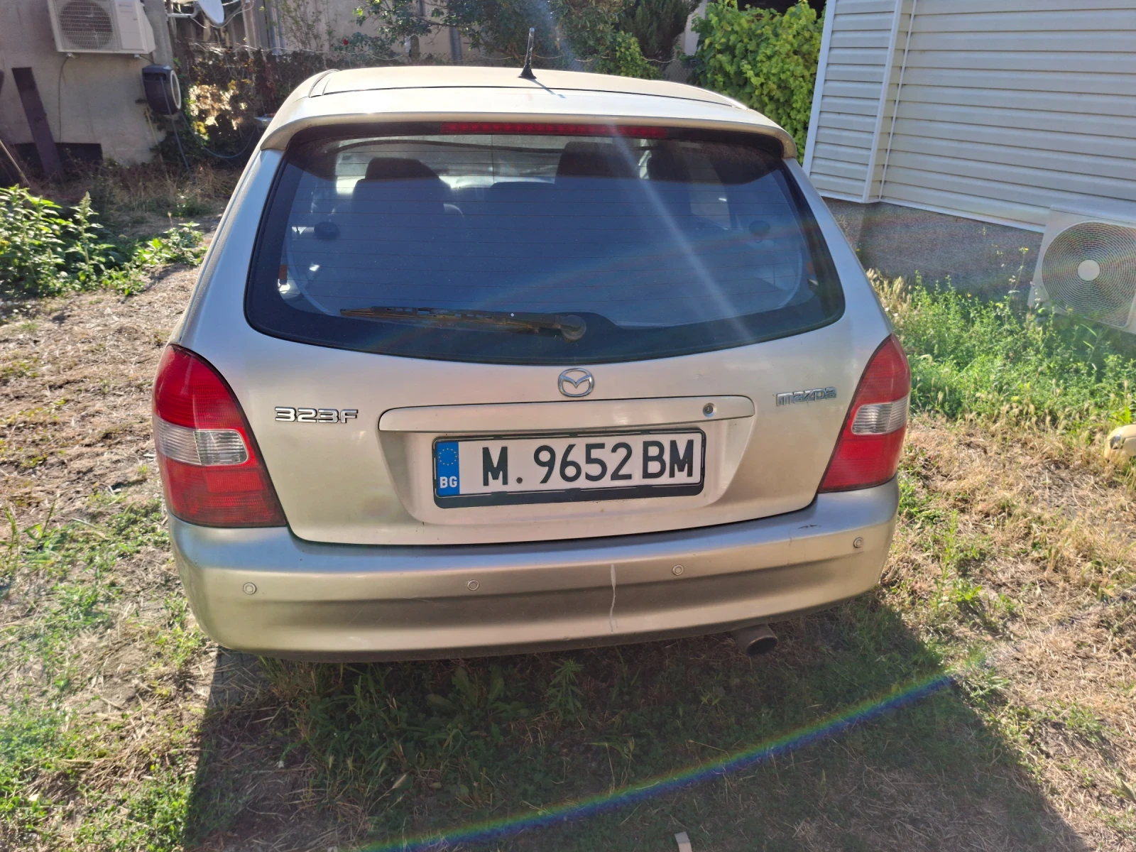 Mazda 323, снимка 4 - Автомобили и джипове - 55695455