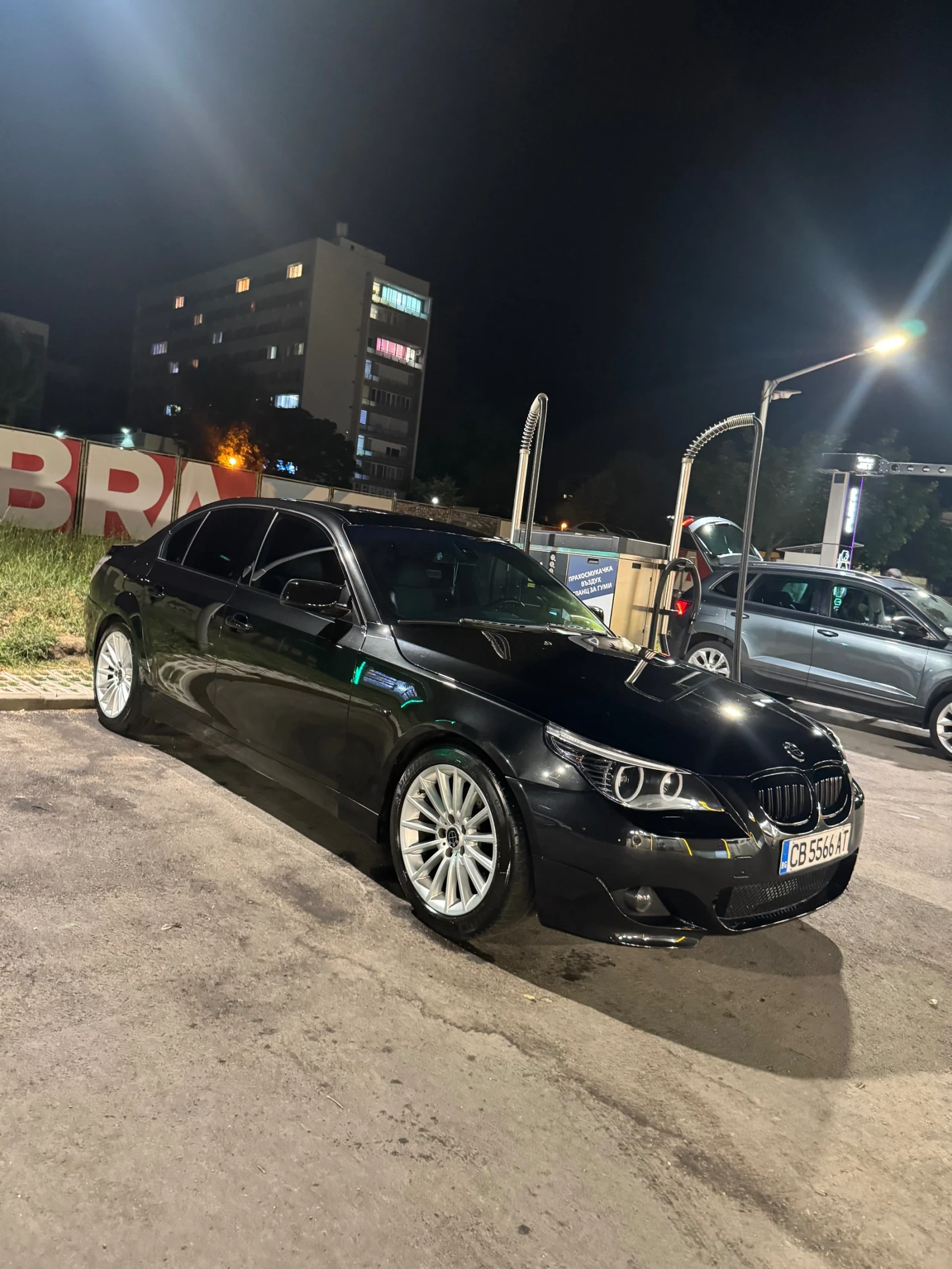 BMW 530, снимка 2 - Автомобили и джипове - 55944964