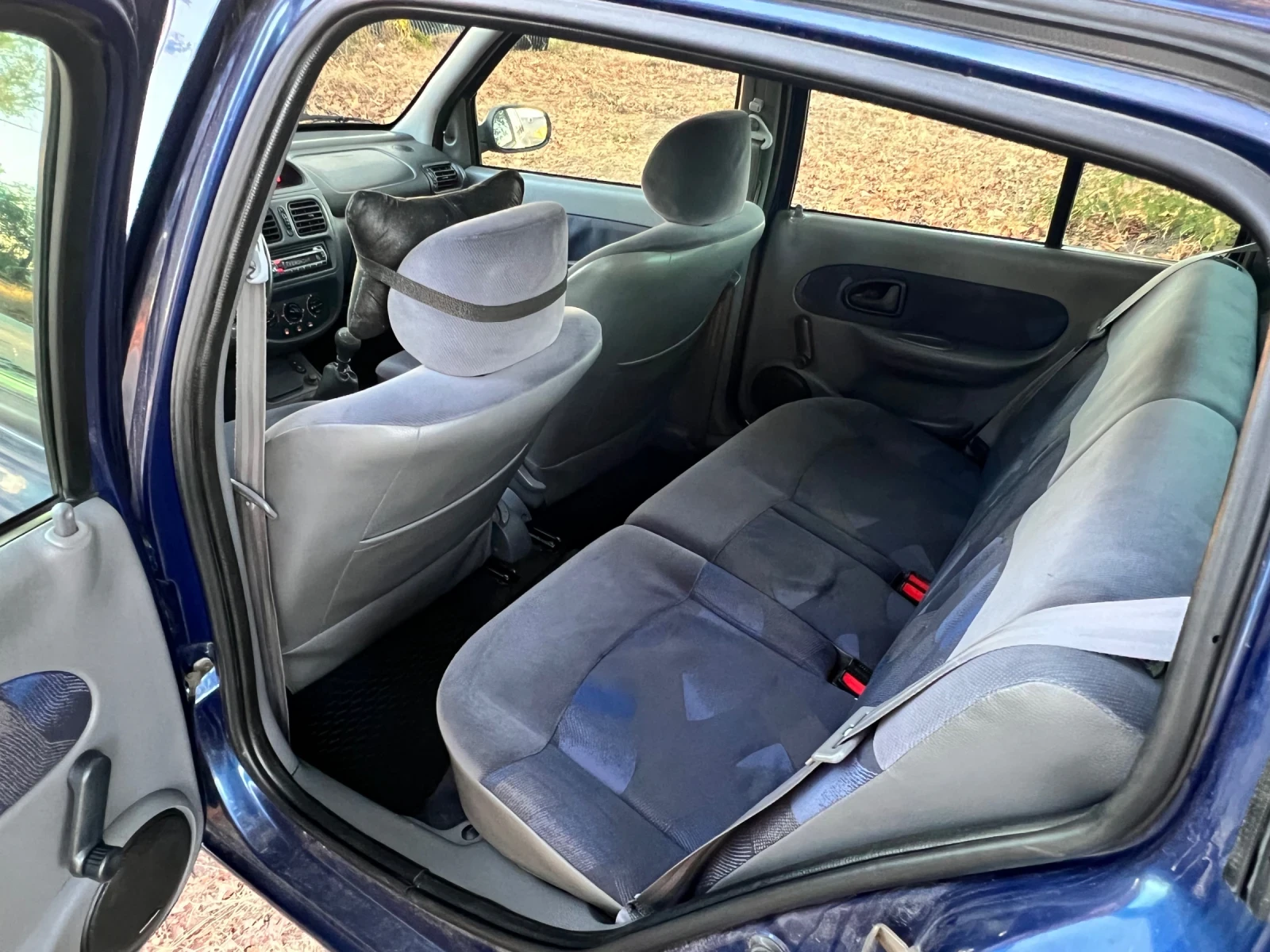 Renault Clio 1.2 LPG, снимка 10 - Автомобили и джипове - 55963259