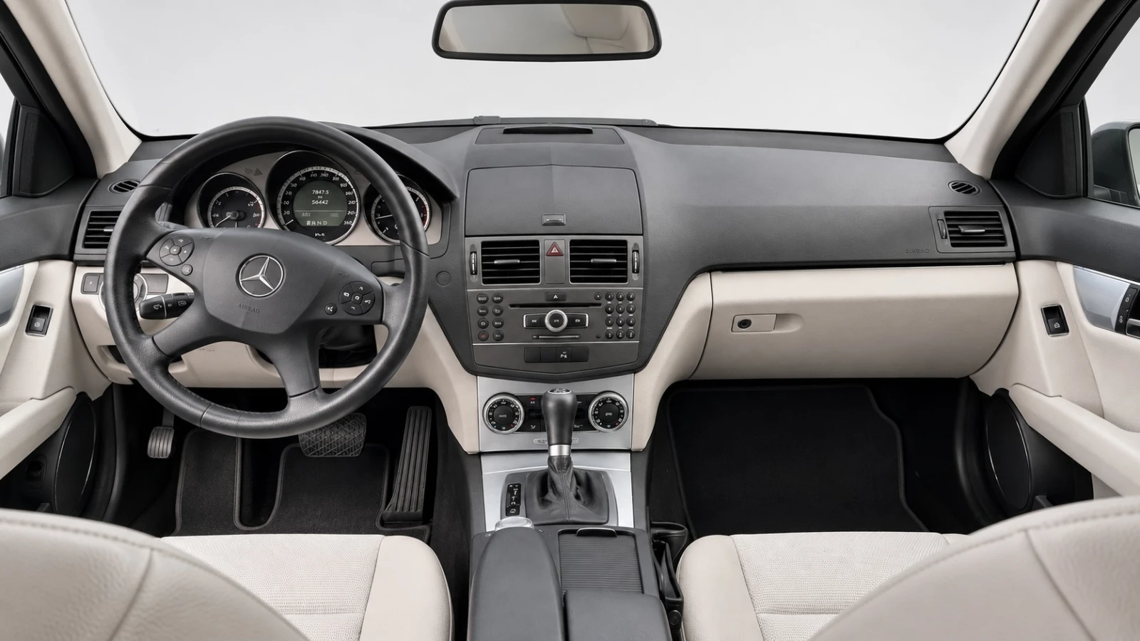 Mercedes-Benz C 220 Avantgarde, снимка 8 - Автомобили и джипове - 56136348