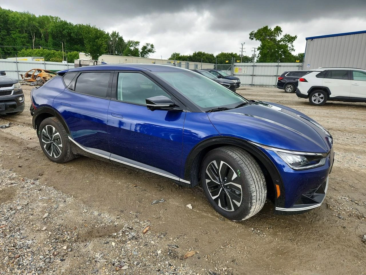 Kia EV6 Wind AWD, снимка 4 - Автомобили и джипове - 56405797