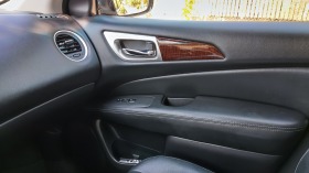 Nissan Pathfinder 3.5 v6 , снимка 16
